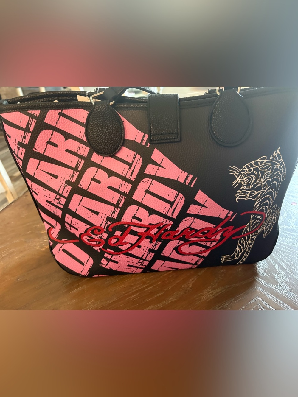 Ed Hardy Black Pink White Floral Checkered Tote with Red Script - Picture 3 of 5